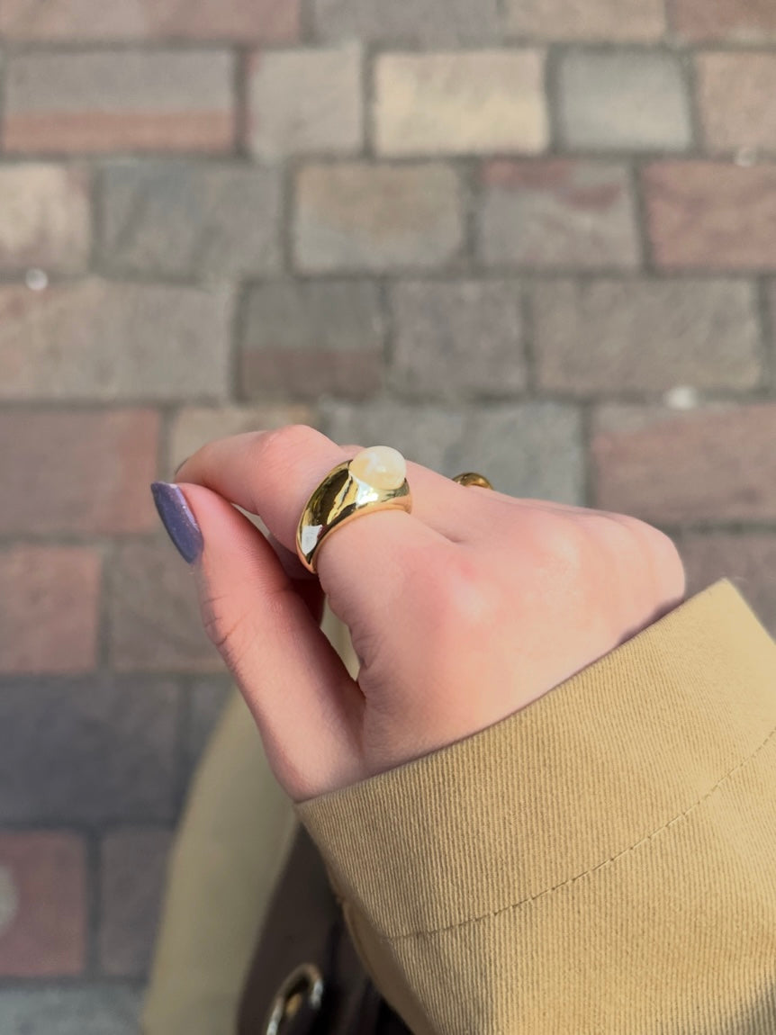 milky ring