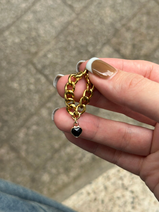 black heart ring
