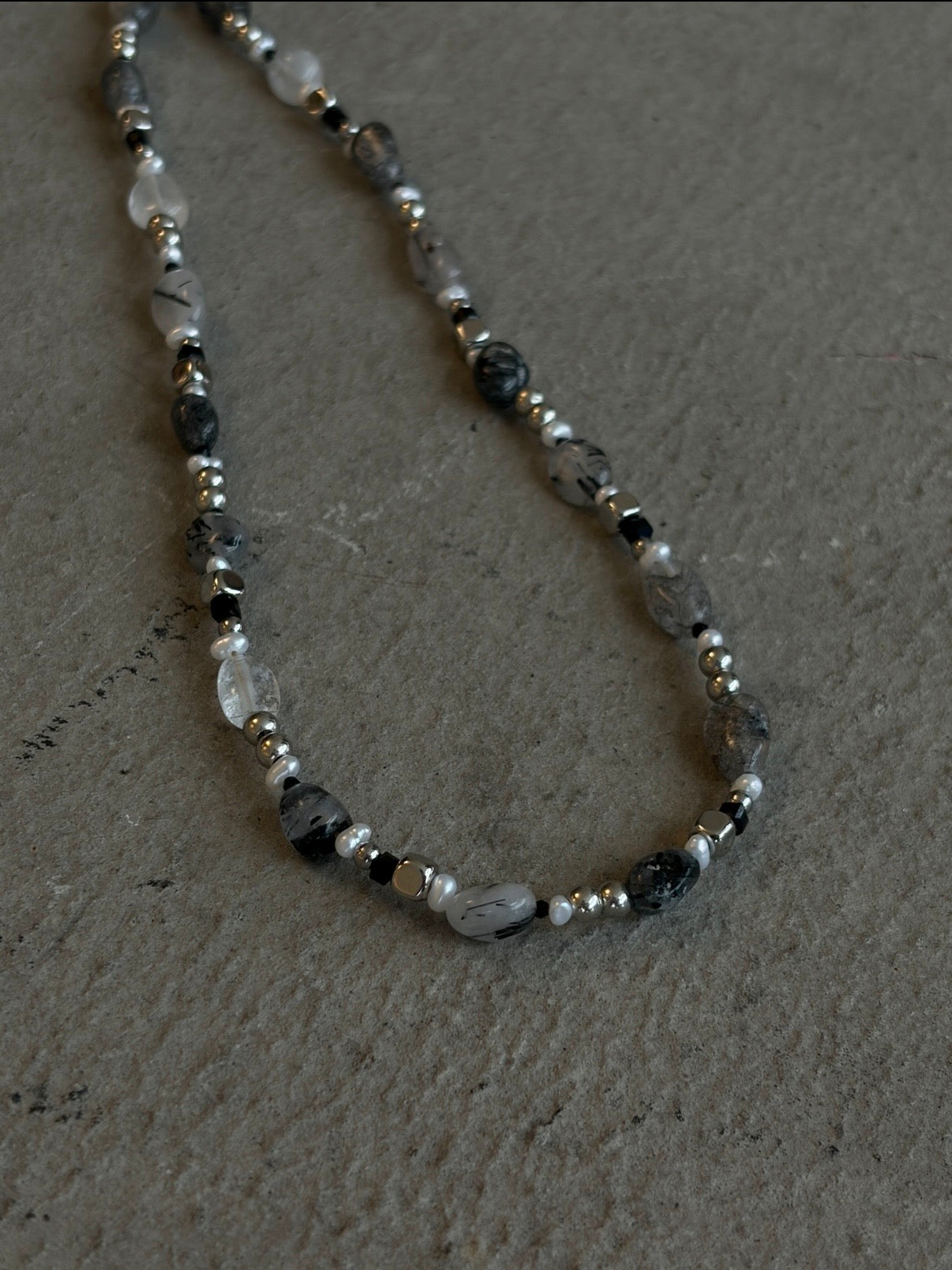 stone beads necklace